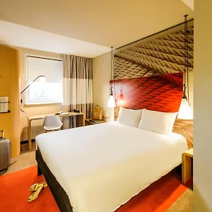 Ibis Otel